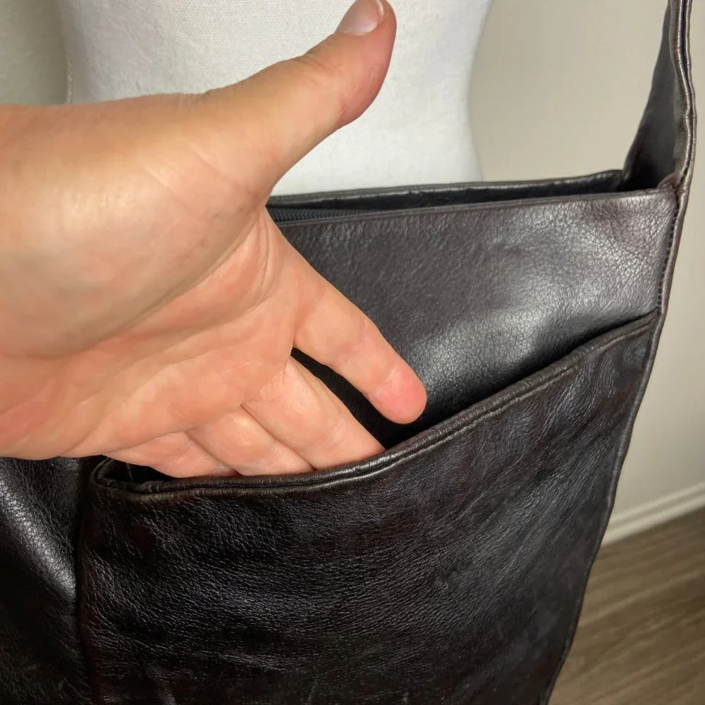 Marco Buggiani Genuine Leather Messenger  Travel  Hobo Bag Italy